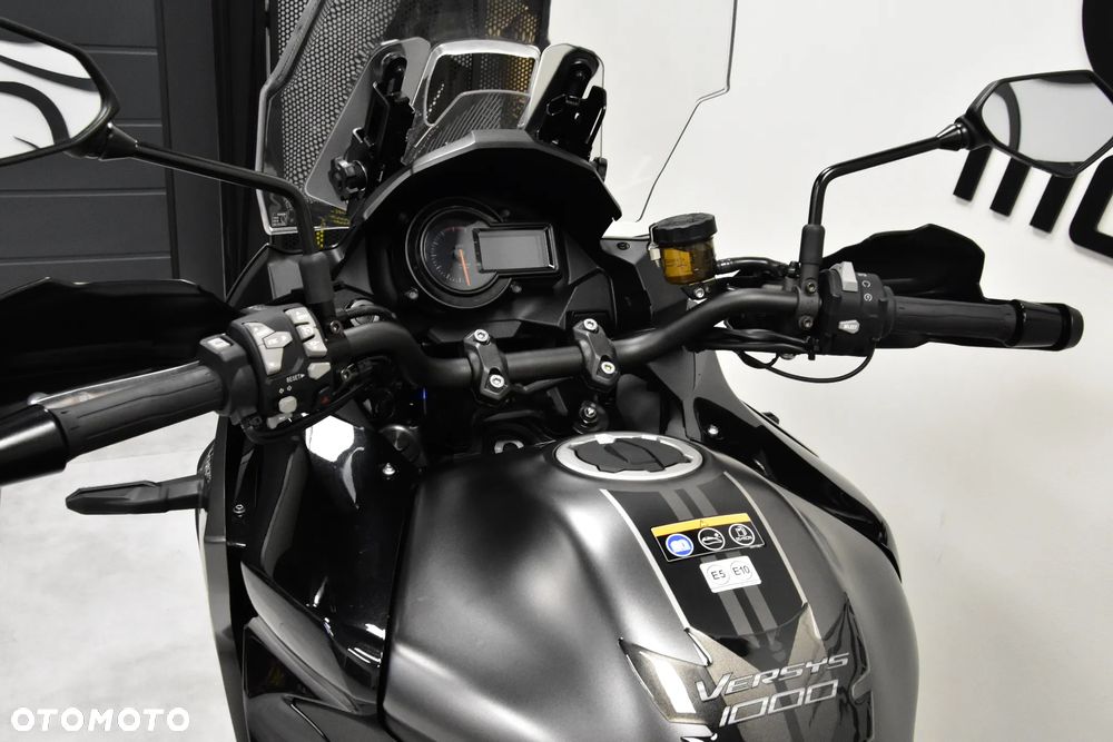 Kawasaki Versys 1000 - 17