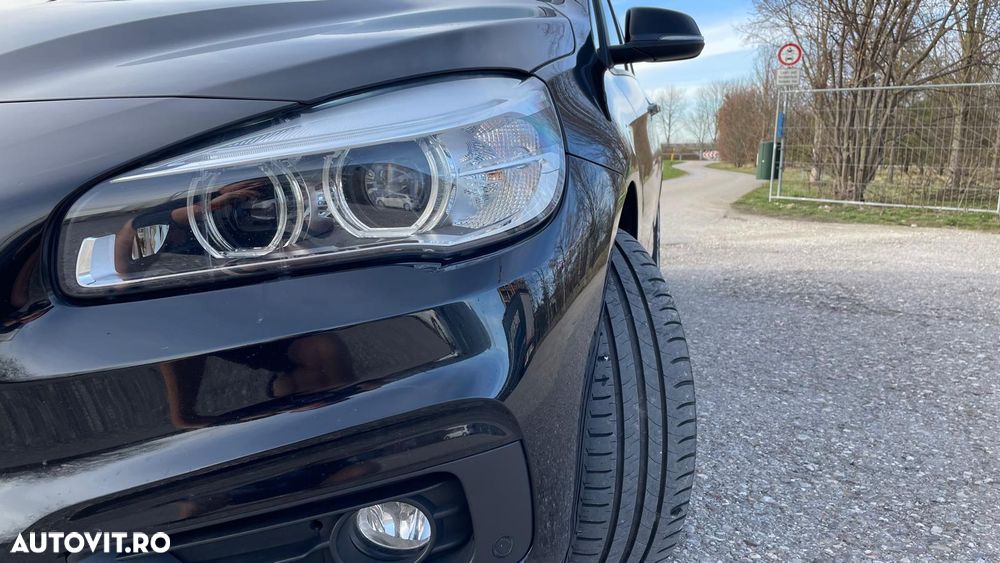 BMW Seria 2 218d - 2
