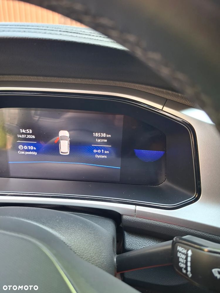 Volkswagen T-Roc 1.5 TSI Life DSG - 6