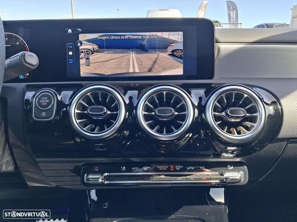 Mercedes-Benz A 180 d - 19