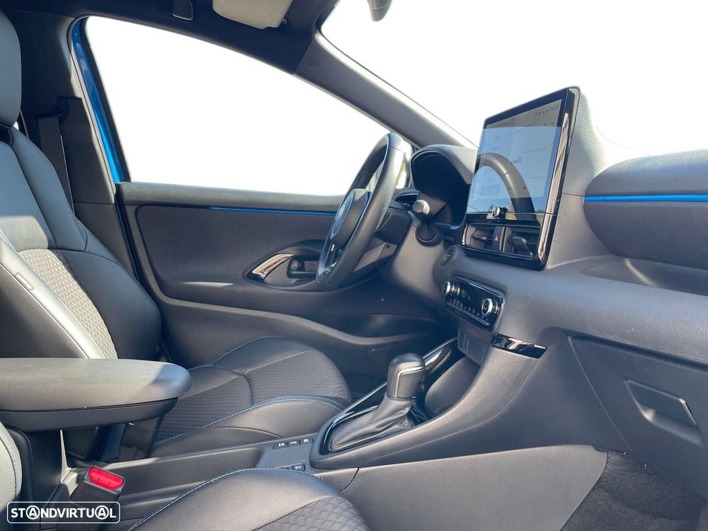 Toyota Yaris - 7