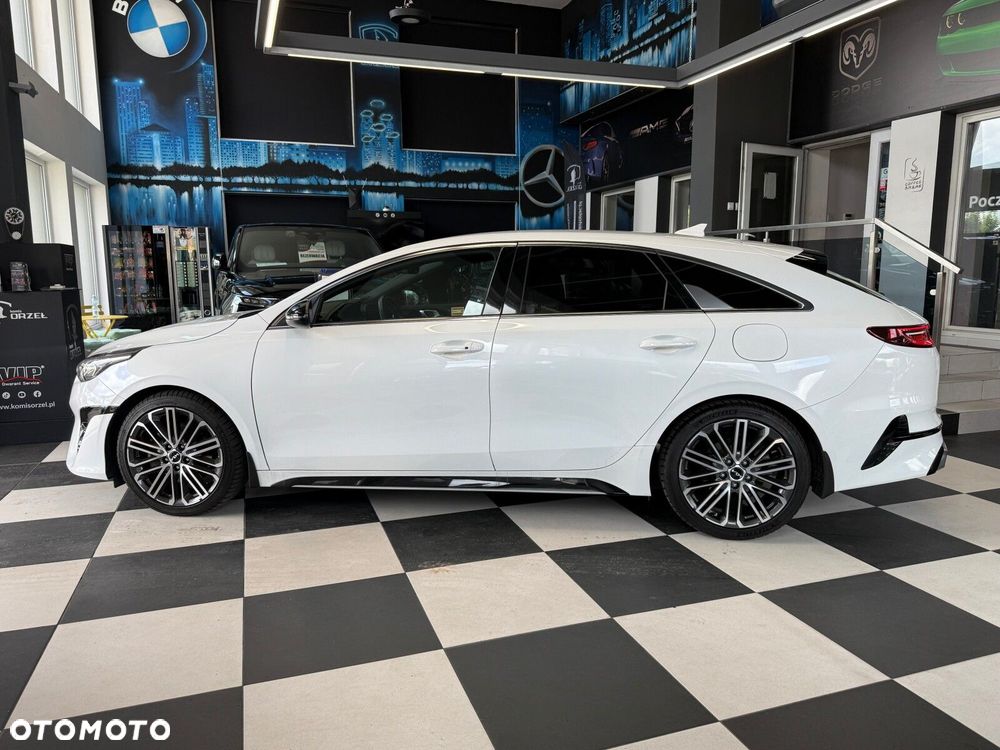 Kia ProCeed - 8