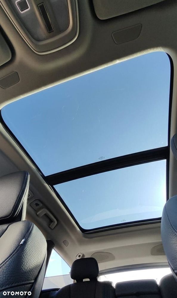 Volvo V90 T6 AWD Plug-In Hybrid Plus Dark - 18