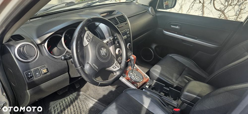 Suzuki Grand Vitara 2.7 V6 - 5