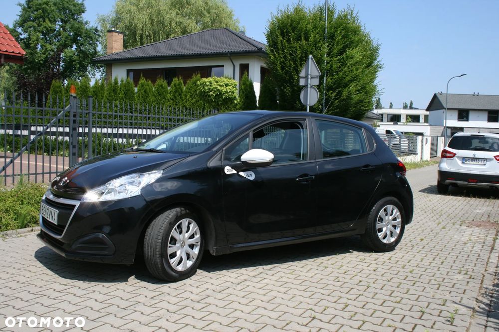 Peugeot 208 1.2 PureTech Allure - 23