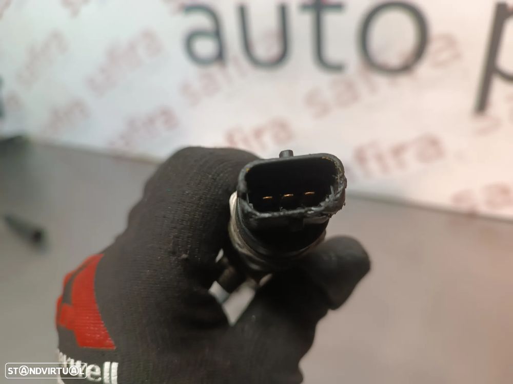 REGUA / RAMPA DE INJECÇÃO COM VALVULAS OPEL CORSA 1.3CDTI / FIAT 1.3JTD 0445214086 55211906 - 4