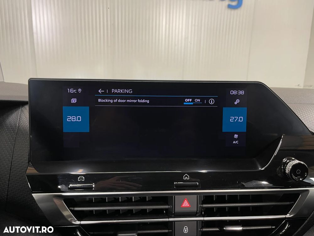 Citroën C4 BlueHDi 130 Stop&Start EAT8 FEEL PACK - 16