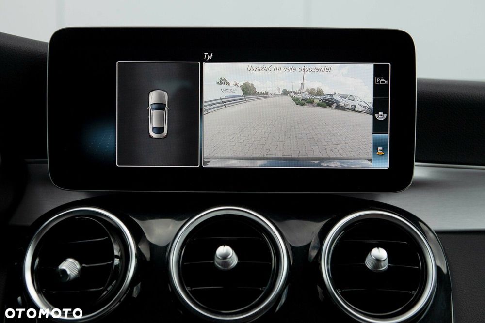 Mercedes-Benz Klasa C 200 9G-TRONIC - 33