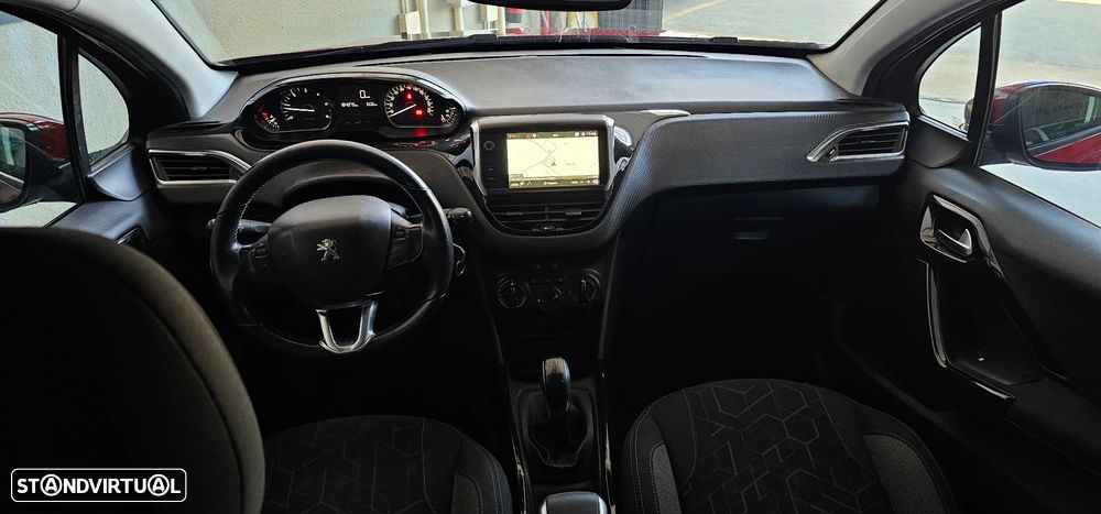 Peugeot 2008 1.5 BlueHDi Signature - 14