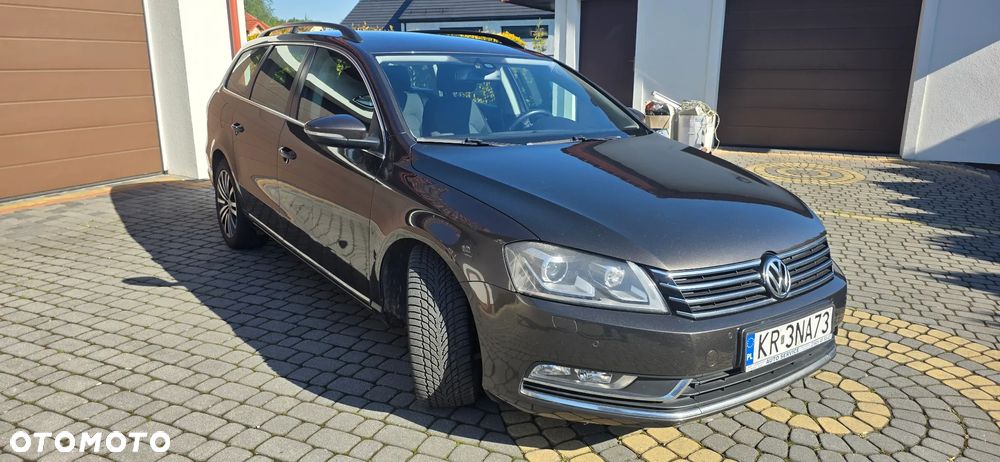 Volkswagen Passat 2.0 TDI Comfortline DSG - 1