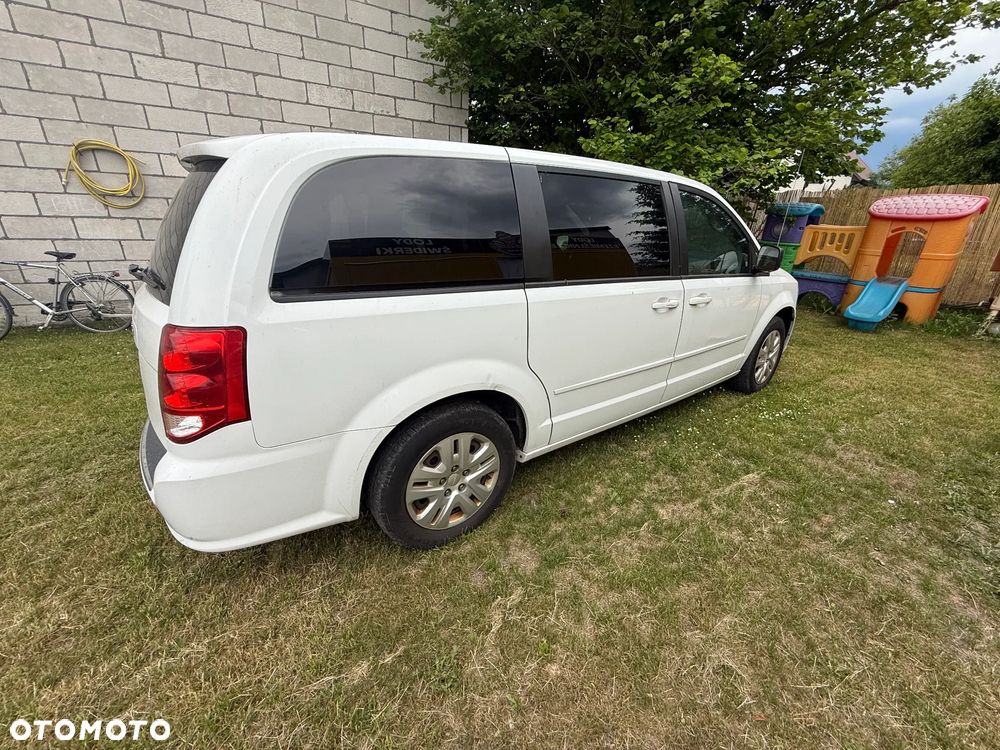 Dodge Grand Caravan 3.6 R/T - 9