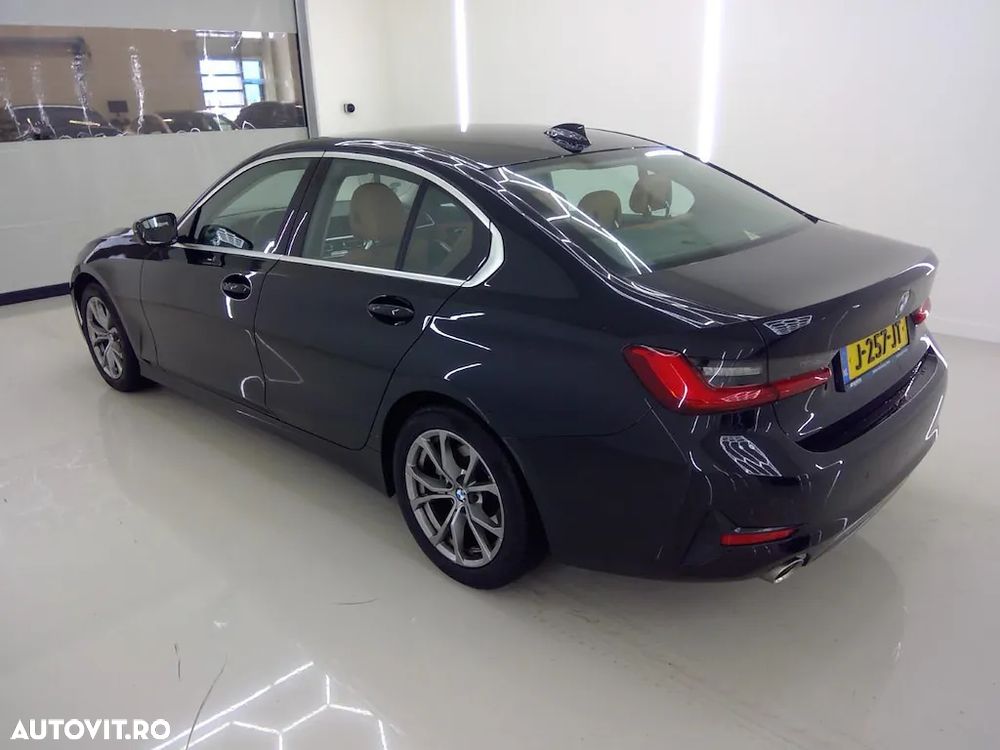 BMW Seria 3 - 3