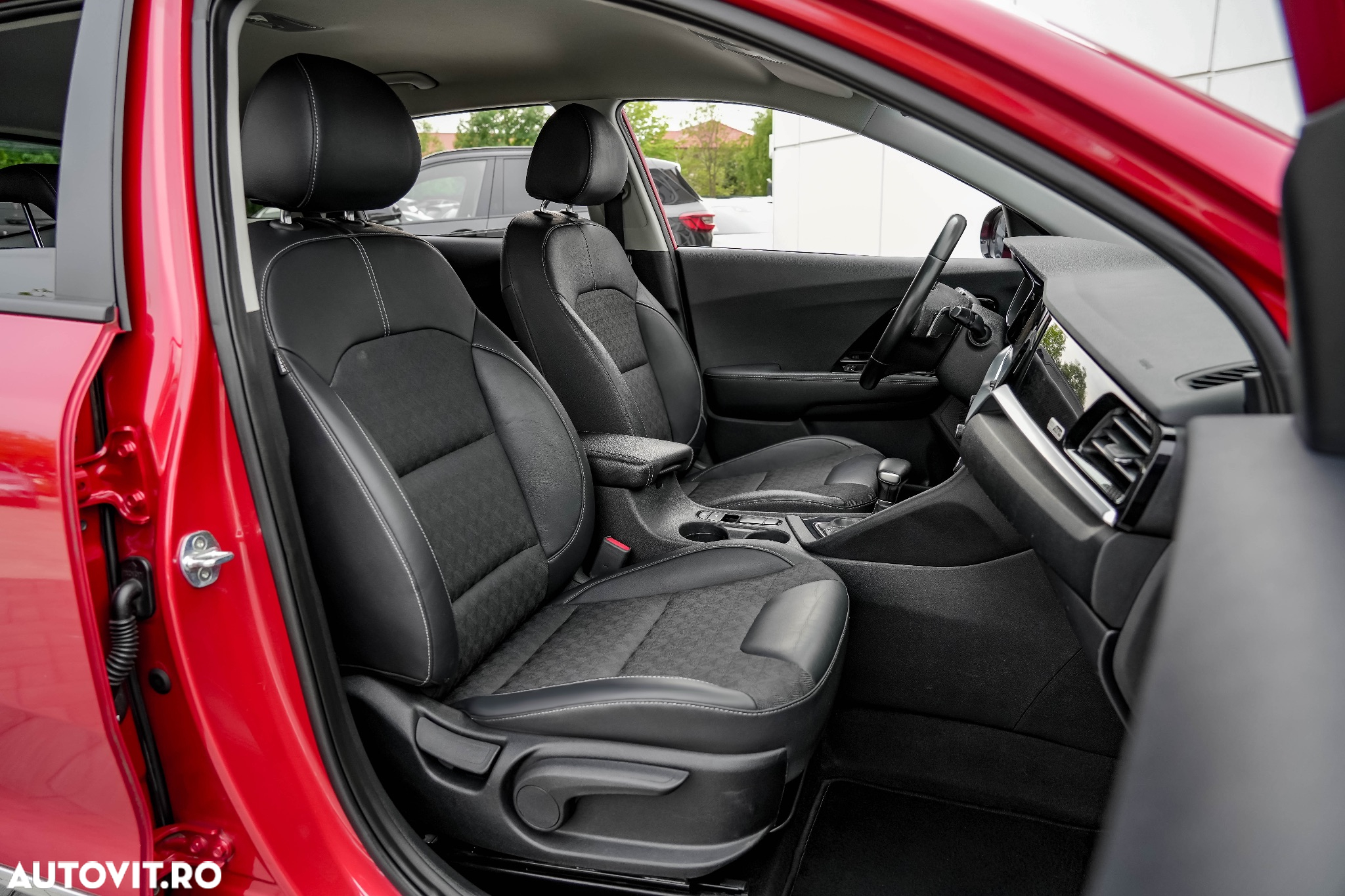 Kia Niro 1.6 GDI 6DCT PHEV Premium - 12