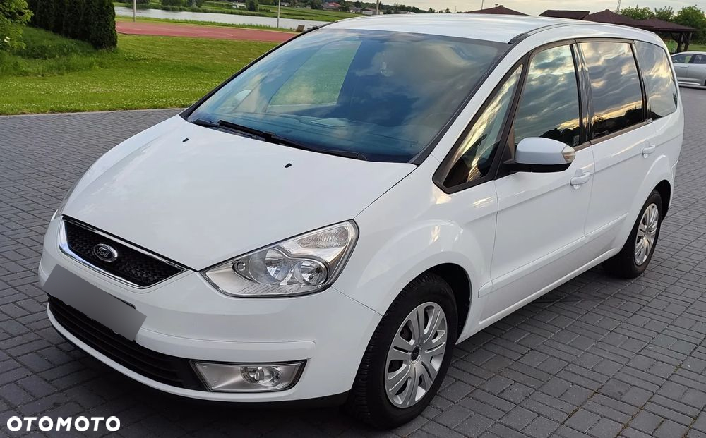Ford Galaxy 1.8 TDCi Ambiente - 12