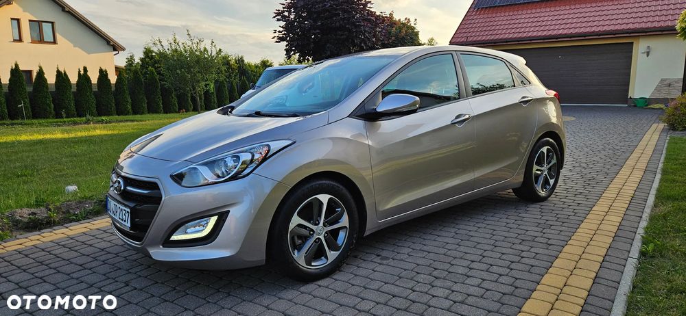 Hyundai i30 1.6 CRDi Comfort - 1