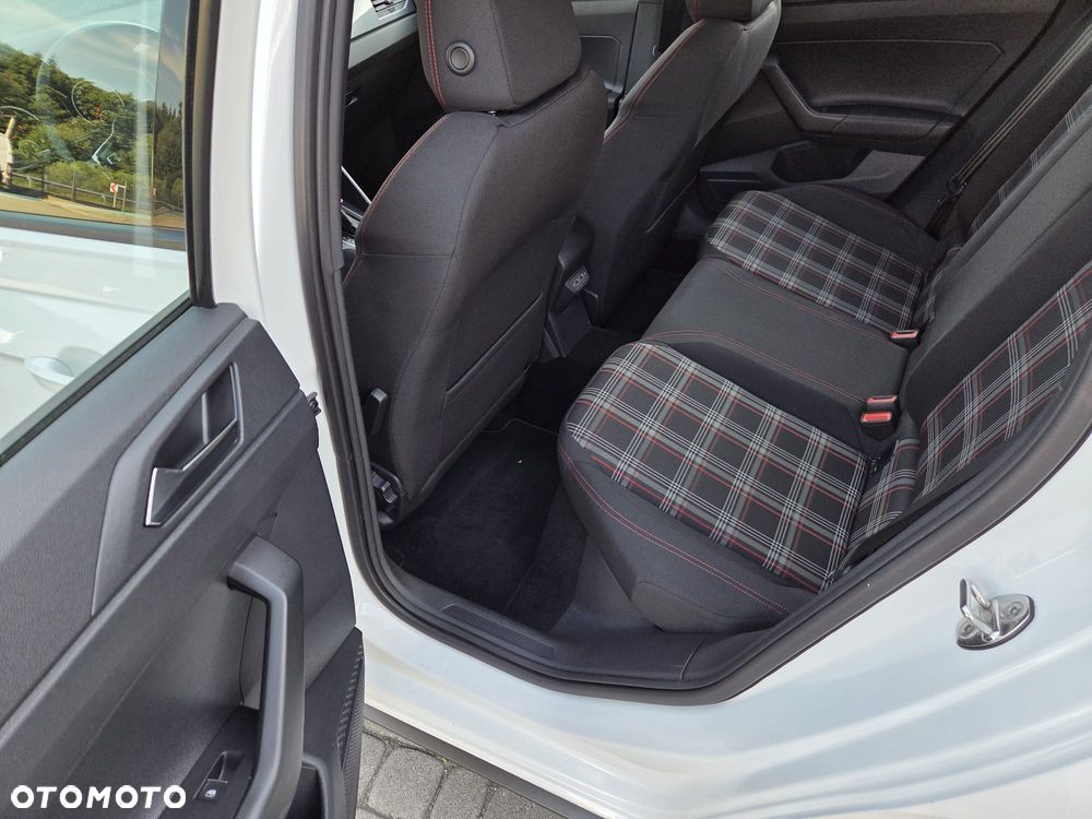 Volkswagen Polo 2.0 TSI OPF DSG GTI - 15