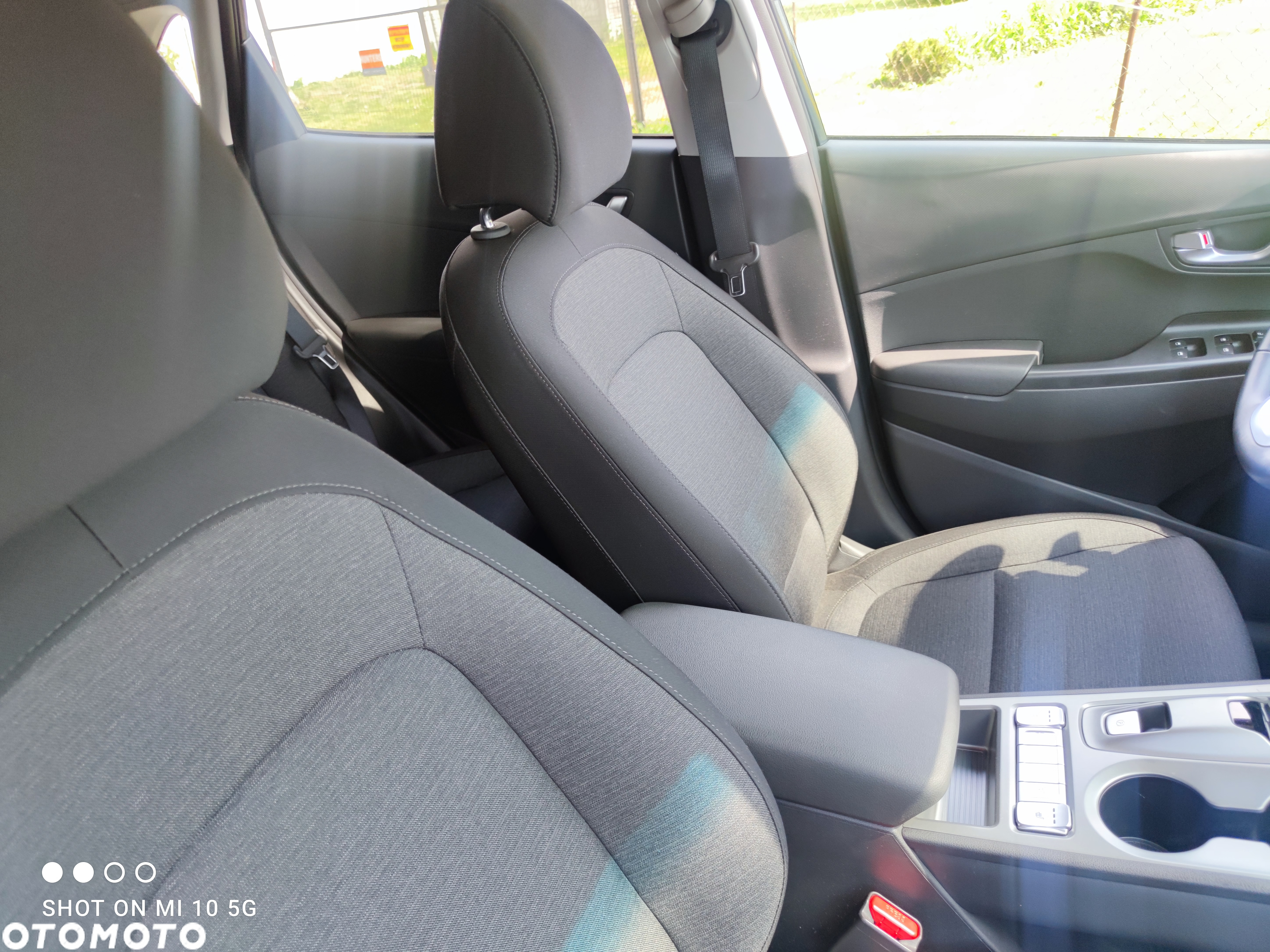 Hyundai Kona Electric 39kWh Premium - 14