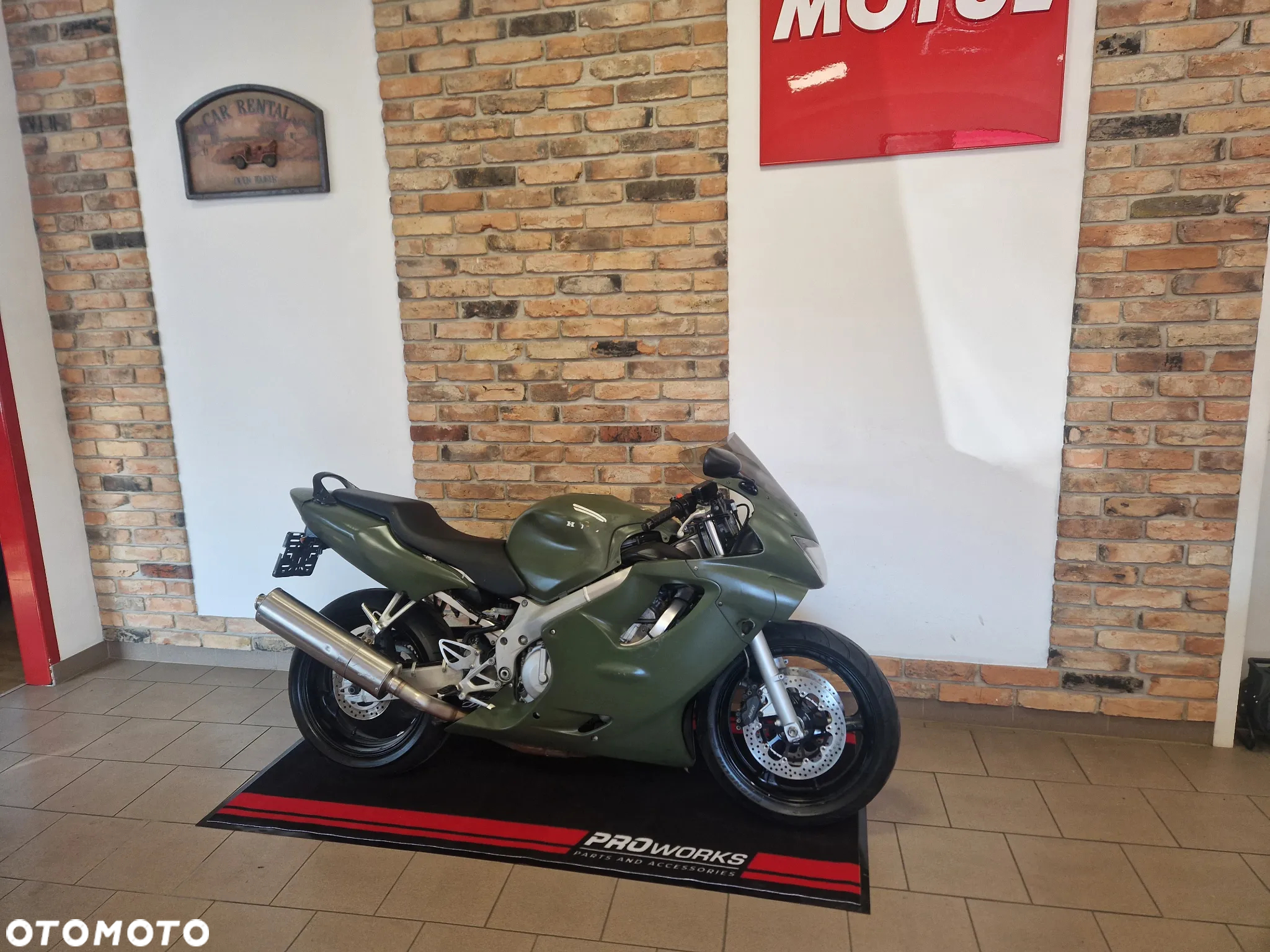Honda CBR - 10