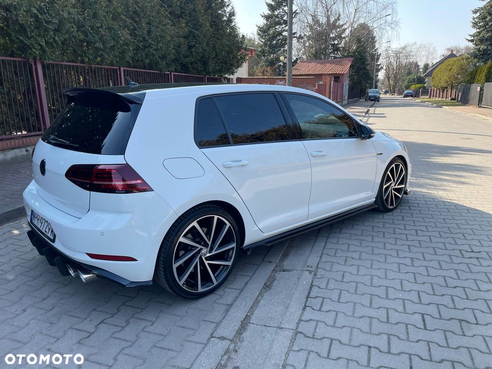Volkswagen Golf - 5
