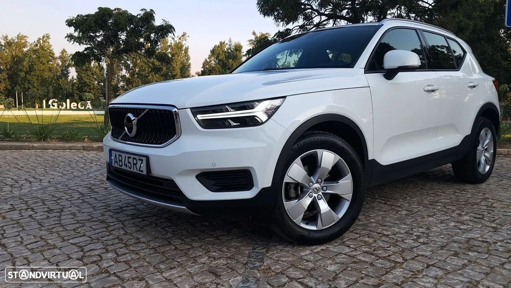 Volvo XC 40 2.0 D3 Momentum Plus - 19