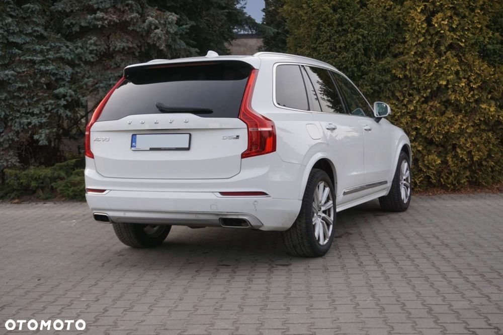 Volvo XC 90 - 5