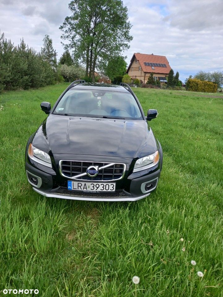 Volvo XC 70 3.2 AWD Summum - 2