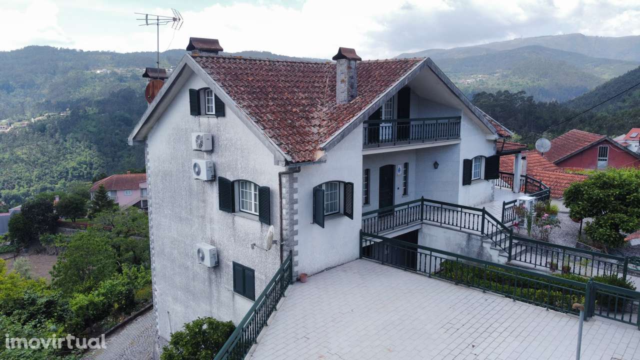 Moradia T5 – Oliveira de Frades - Grande imagem: 4/53