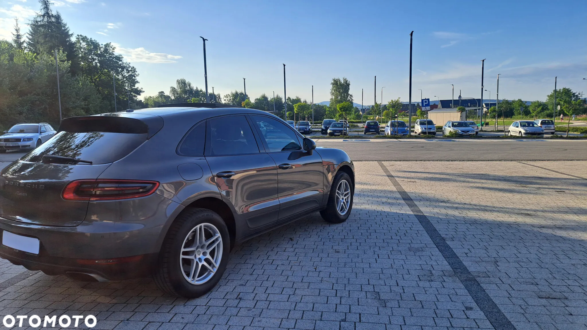 Porsche Macan - 14