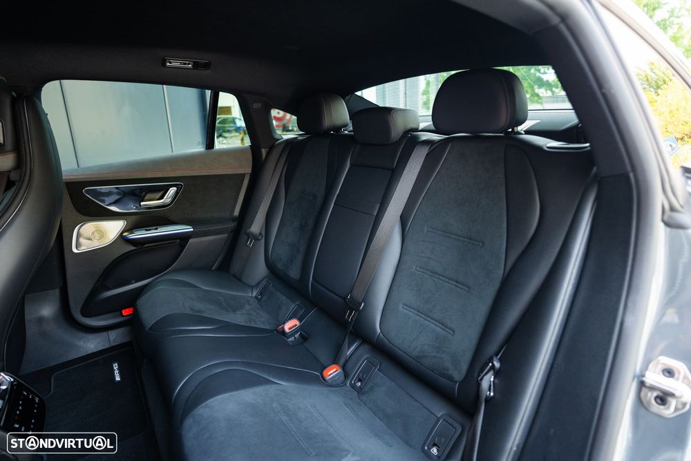 Mercedes-Benz EQE 350 4Matic AMG Line - 28