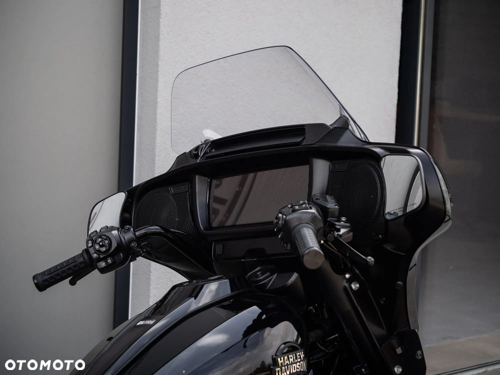 Harley-Davidson Touring Street Glide - 13