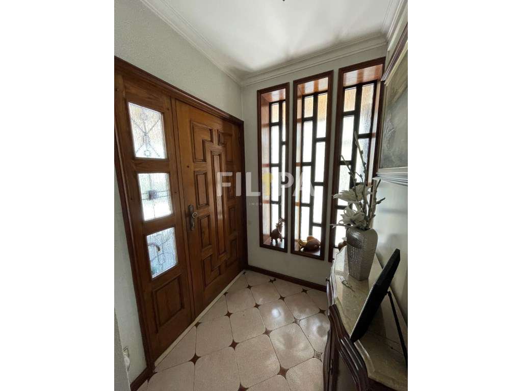 Moradia V4 Em Baguim do Monte - Grande imagem: 5/24