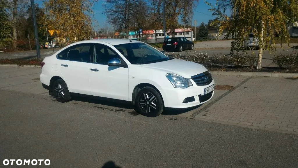 Nissan Almera - 19