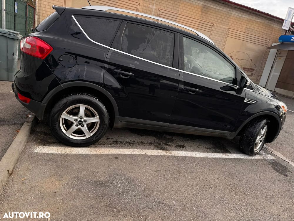 Ford Kuga 2.0 TDCi 4WD Titanium - 3