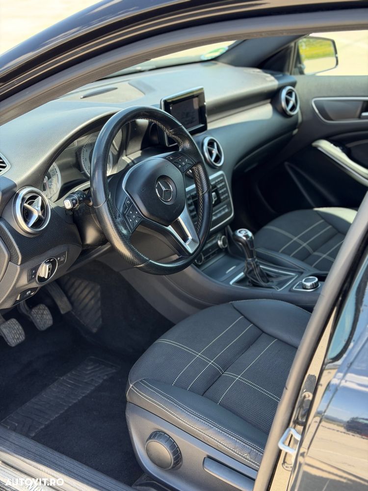 Mercedes-Benz A 180 - 6