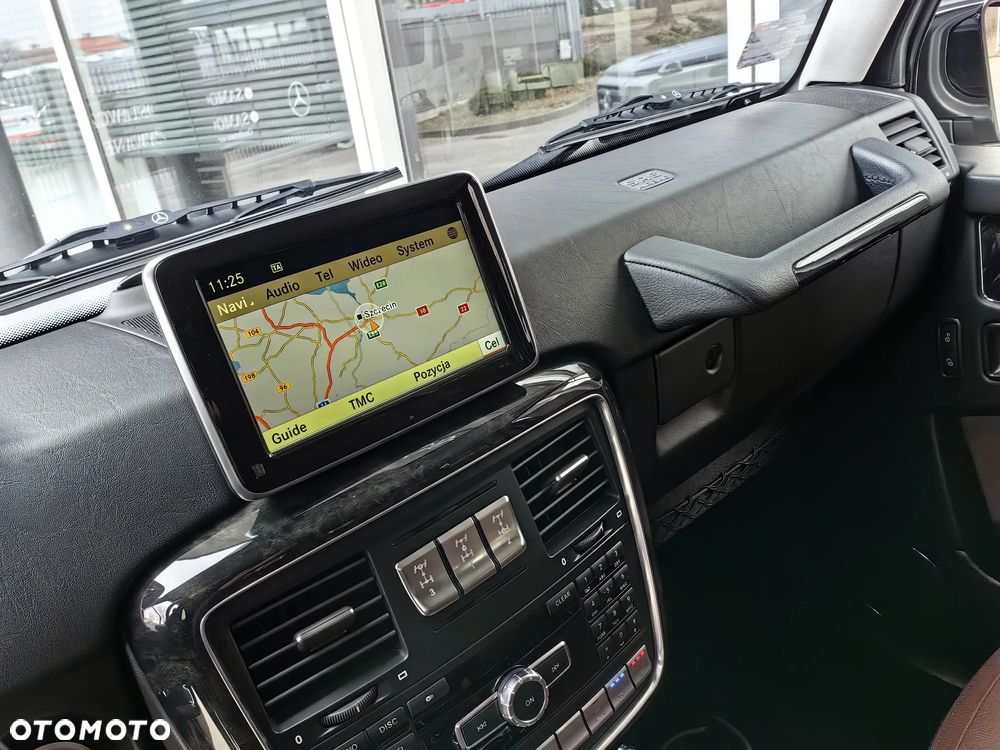 Mercedes-Benz Klasa G 350 BlueTec L - 20