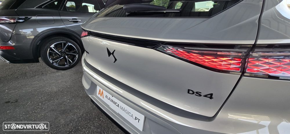 DS DS4 E-Tense Performance Line EAT8 - 8