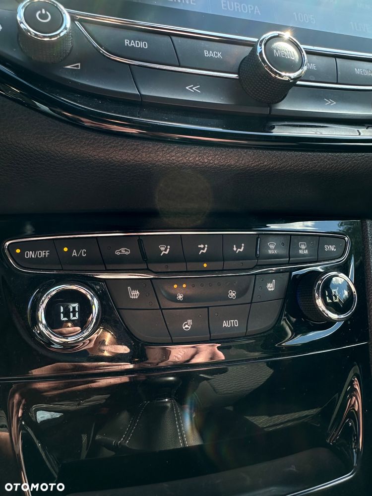 Opel Astra 1.4 Turbo Dynamic - 12