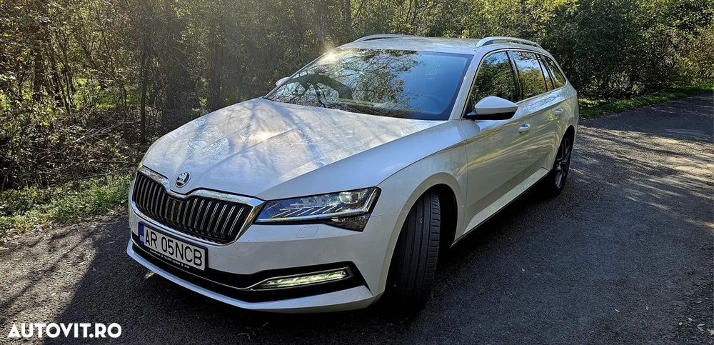 Skoda Superb 2.0 TDI DSG Ambition - 5