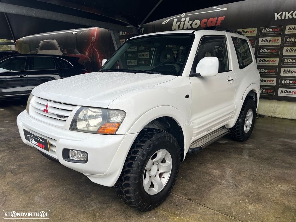 Mitsubishi Pajero 3.2 DI-D GLS - 4