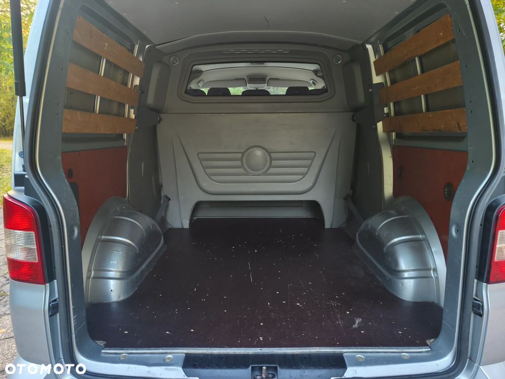 Volkswagen Transporter - 32