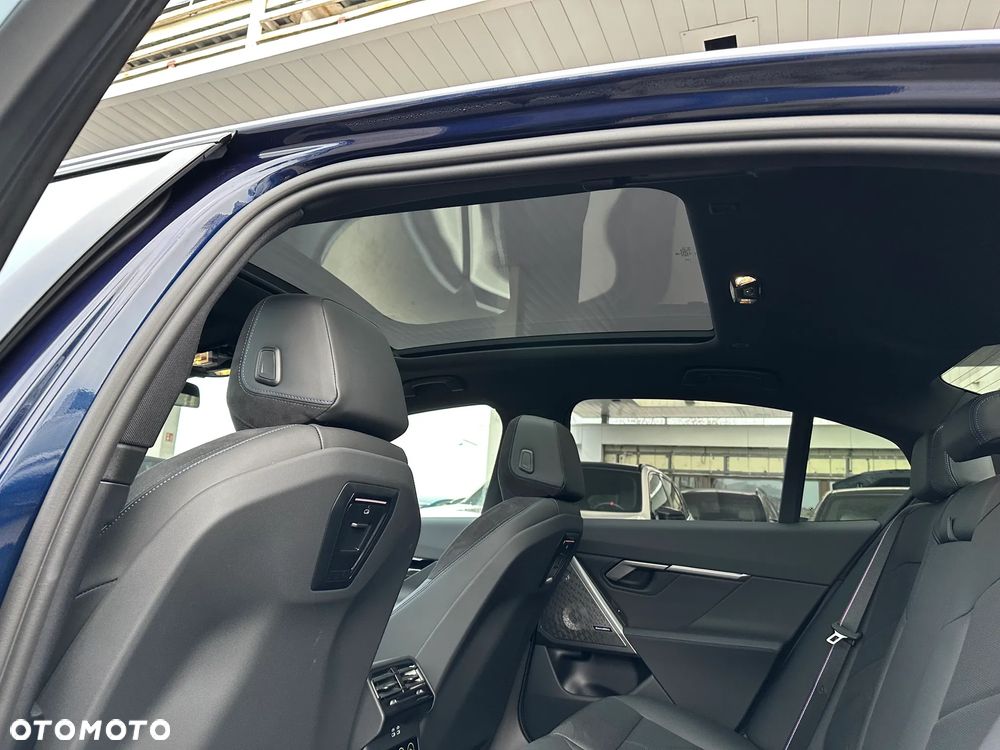 BMW Seria 5 530e xDrive PHEV M Sport - 20