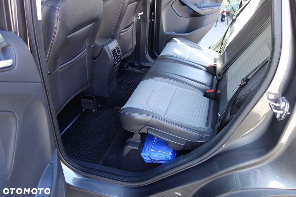 Ford Kuga 2.0 TDCi 4x4 Titanium - 31