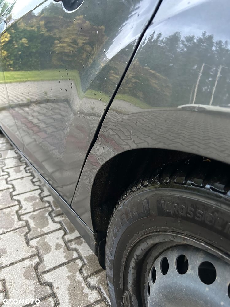 Ford Focus 1.5 TDCi SYNC Edition - 4