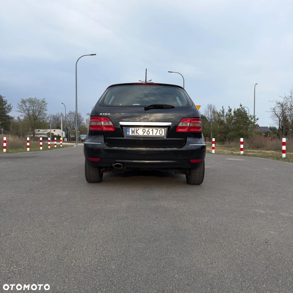 Mercedes-Benz Klasa B 180 Autotronic - 6