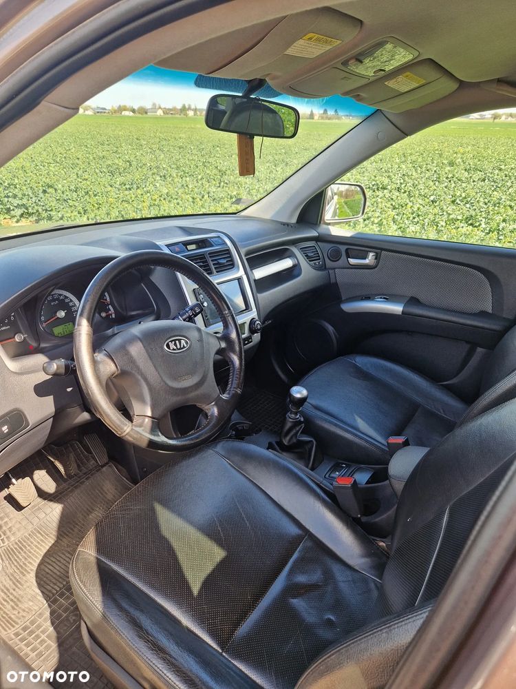 Kia Sportage - 12