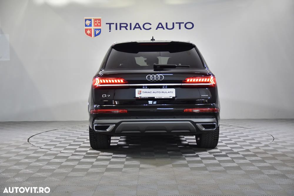Audi Q7 - 4