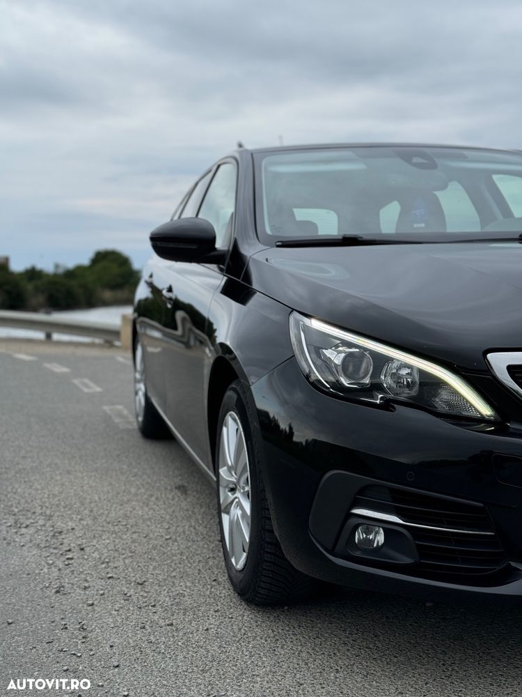 Peugeot 308 BlueHDi 130 EAT6 Stop & Start Active Business-Paket - 9
