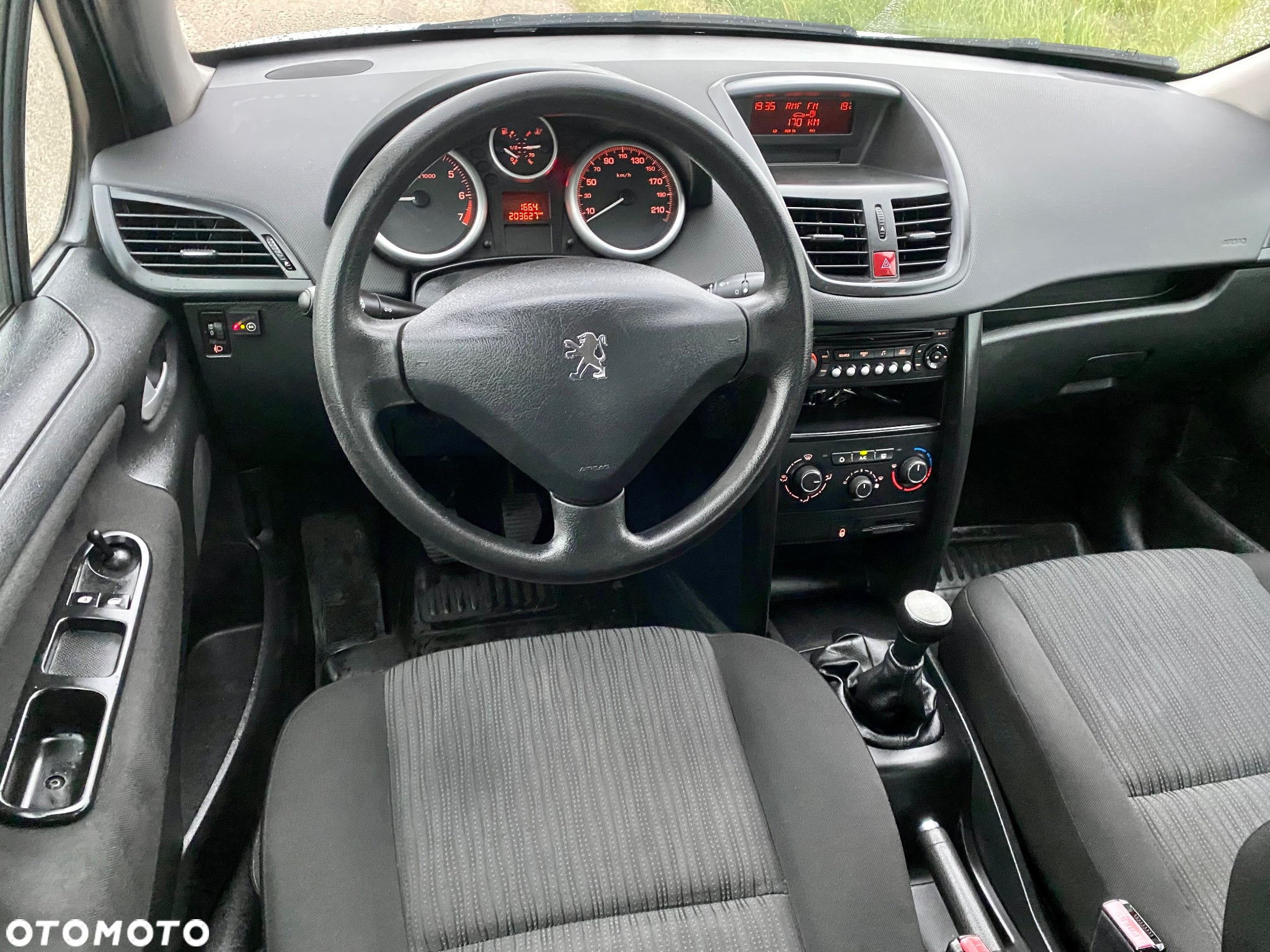 Peugeot 207 1.4 Trendy - 11