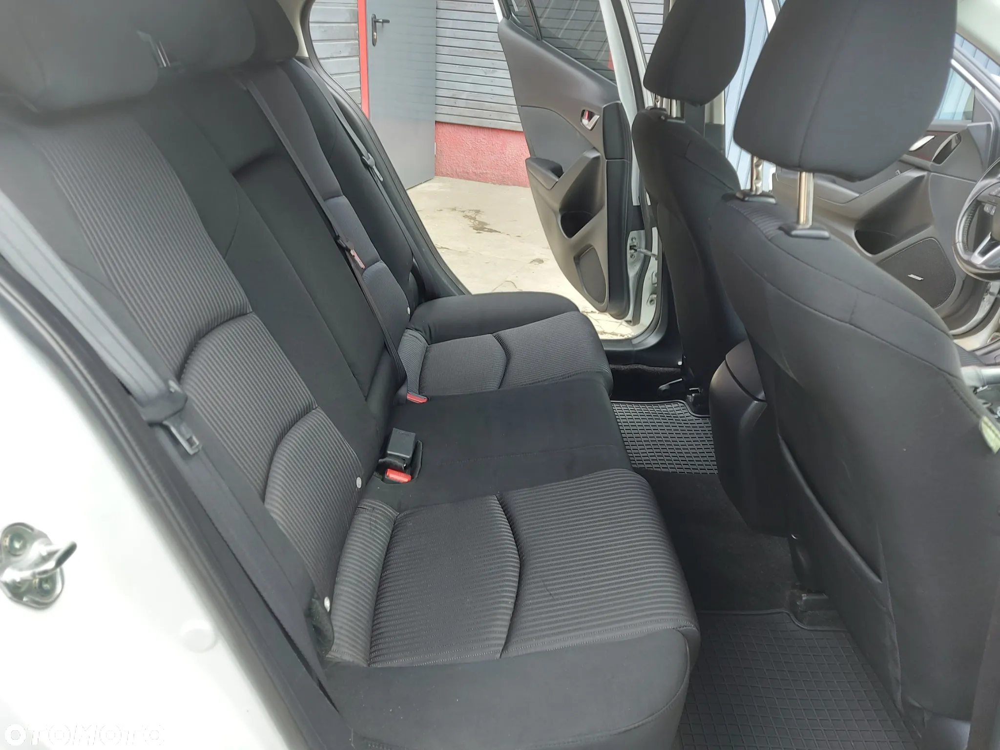 Mazda 3 SKYACTIV-G 120 Sports-Line - 23