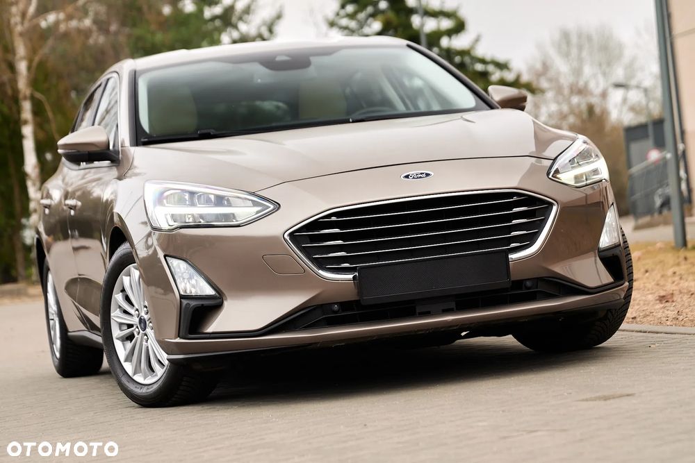 Ford Focus 1.5 EcoBlue Start-Stopp-System TITANIUM DESIGN - 7